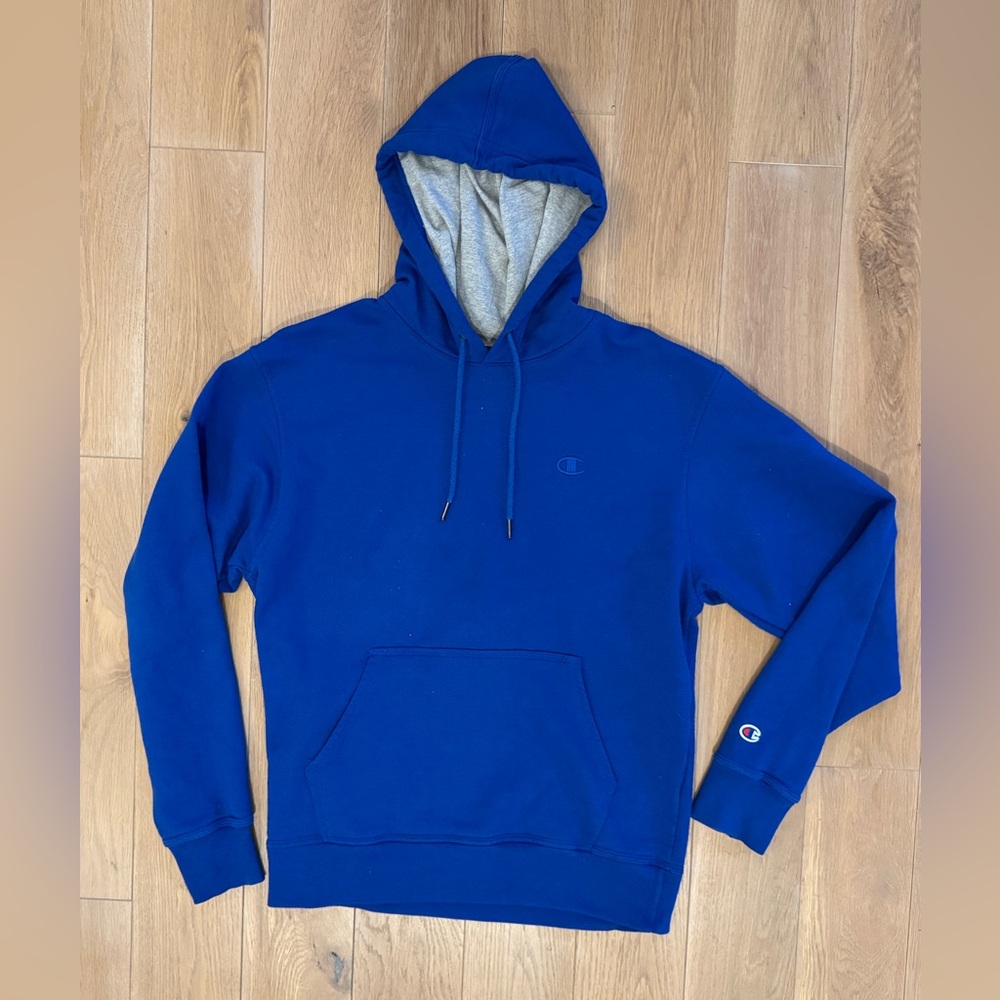 Authentic Champion Hoodie size M